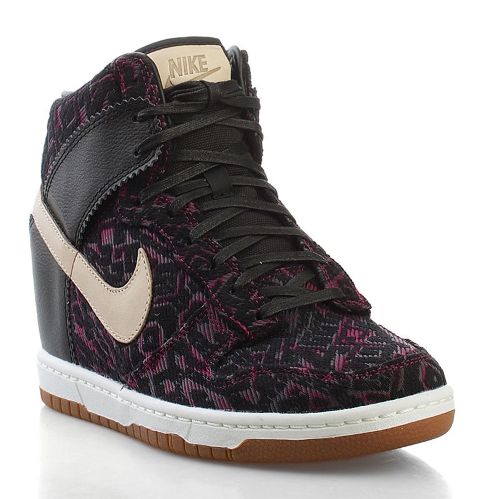 Nike Dunk Sky Hi